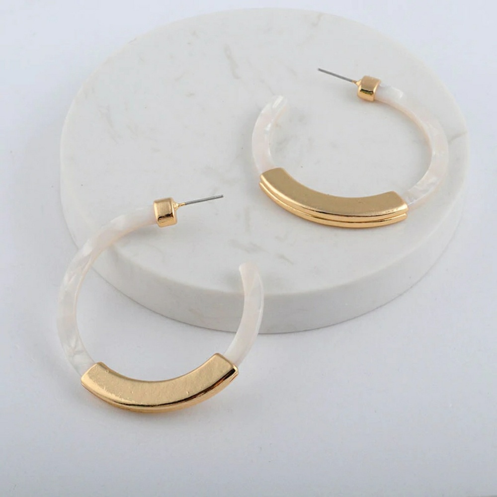 Classy Ivory White & Gold Acrylic Earrings